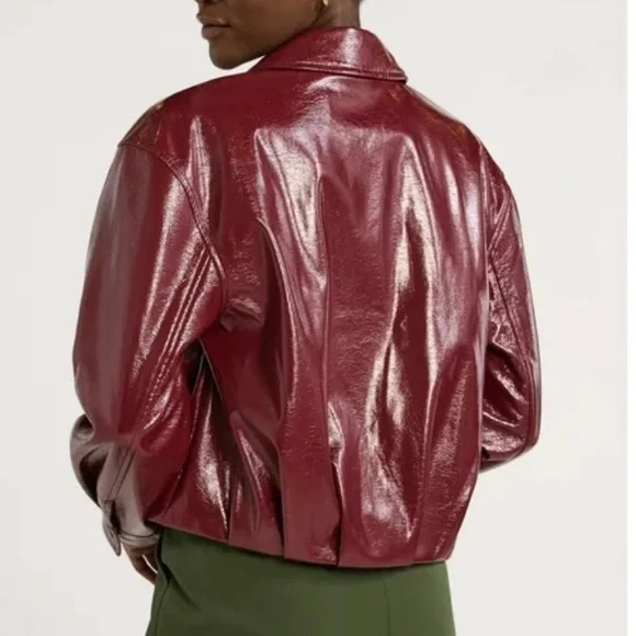 Scoop Women's Crinkle Faux Patent Leather Cropped Bomber Jacket - Picture 3 of 14